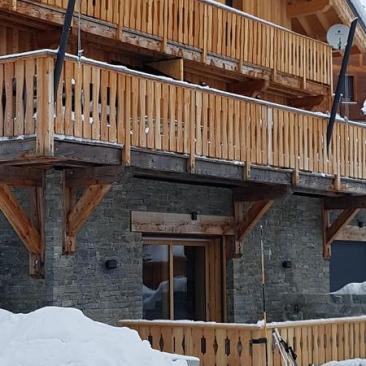 Chalet E1 Résidence Lezamis - Vue extérieure hiver