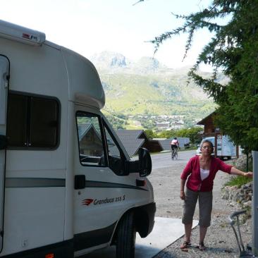 Borne de camping car à Saint Sorlin d'Arves - Aire de service - camping car à Saint Sorlin d'Arves