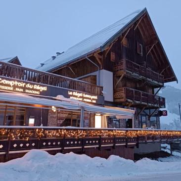 Le Régal Savoyard - Vue extérieure hiver